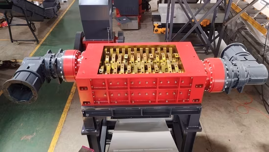 Thiết bị tái chế pin lithium dùng để xử lý pin thải