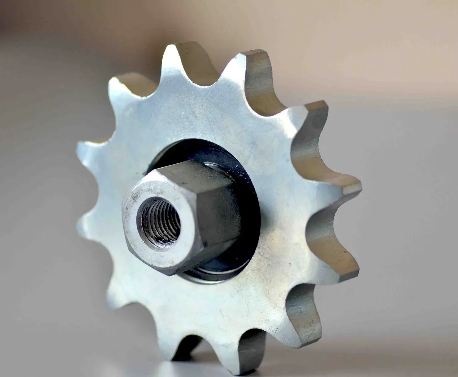 Bánh răng thép xử lý nhiệt đạt chuẩn ISO DIN C45