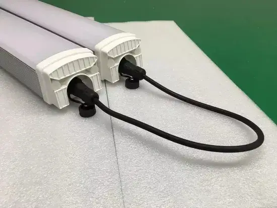 Đèn LED chống nước với đầu nối nhanh, các kích thước và công suất khác nhau