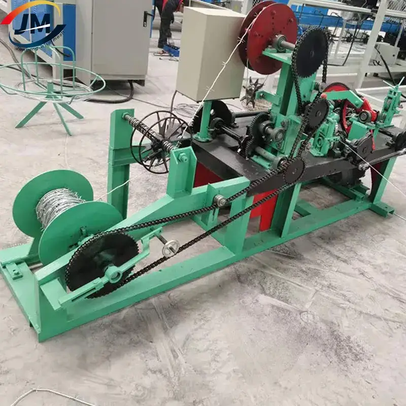 Máy sản xuất dây thép gai xoắn đôi tự động từ thép mạ kẽm chất lượng cao