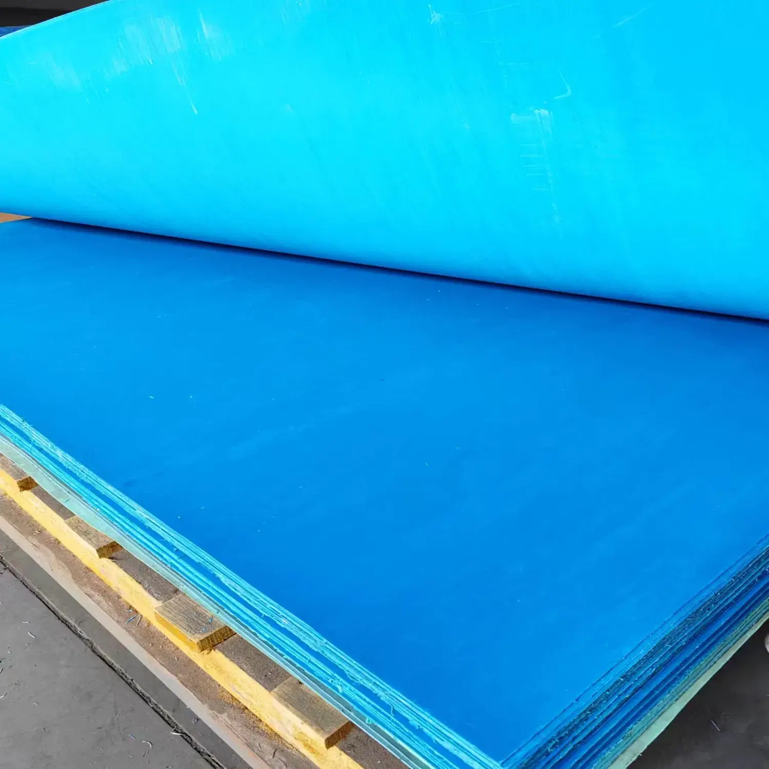Tấm đệm cao su không chứa amiăng, đảm bảo chất lượng an toàn cho sức khỏe