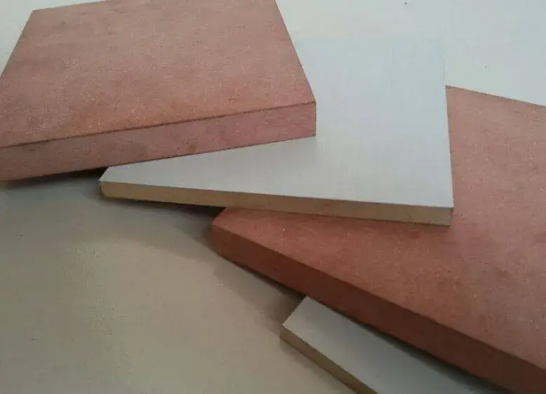 Vật liệu Plain MDF chất lượng cao, chống mục nát và thấm nước