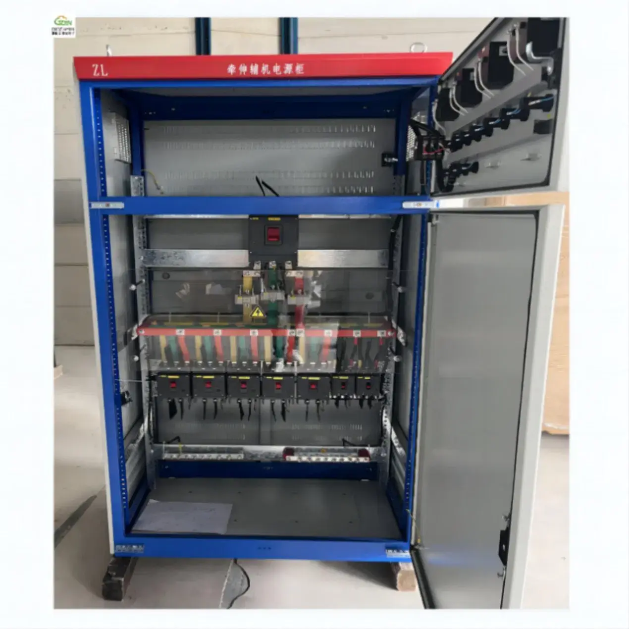 Giới thiệu bảng điều khiển tủ phân phối điện phụ trợ Gzy: Công nghệ hiện đại, tiết kiệm không gian