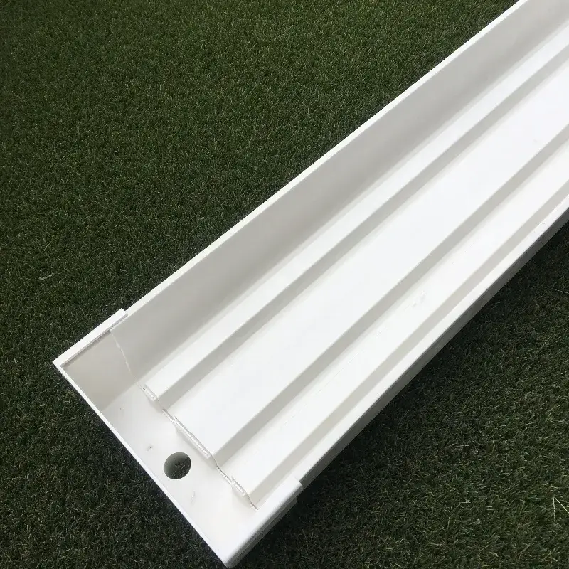 Phương pháp trồng dâu tây bằng hệ thống nhựa NFT trong môi trường nông trại