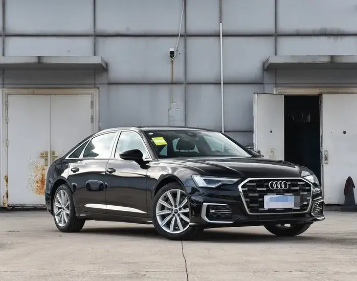 Xe Audi Sedan Hybrid - Sự Kết Hợp Hoàn Hảo giữa Sang Trọng và Hiệu Suất
