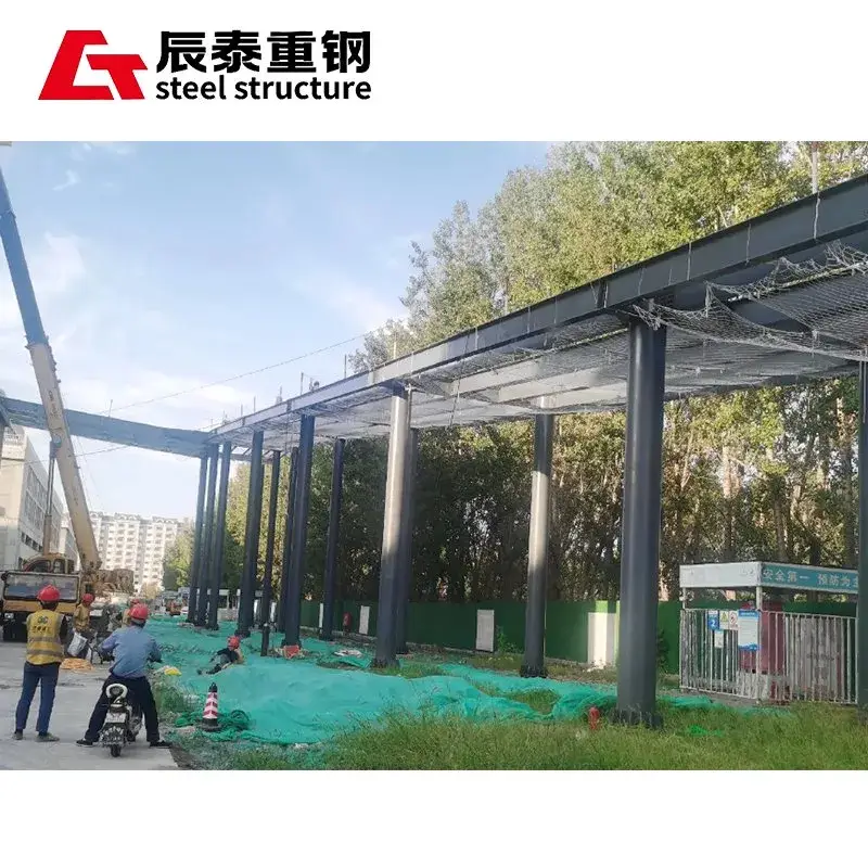 Công trình cầu vòm đi bộ chất lượng hàng đầu, sử dụng thép chất lượng cao