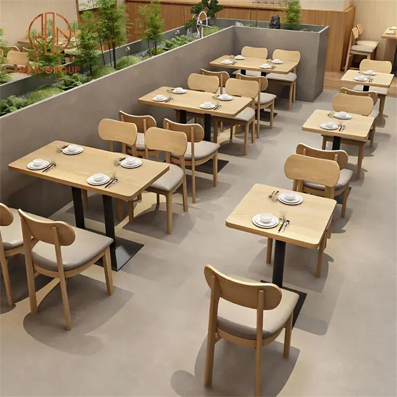Nội thất ghế băng gỗ da và bàn ghế phù hợp cho quán cà phê và nhà hàng thương mại