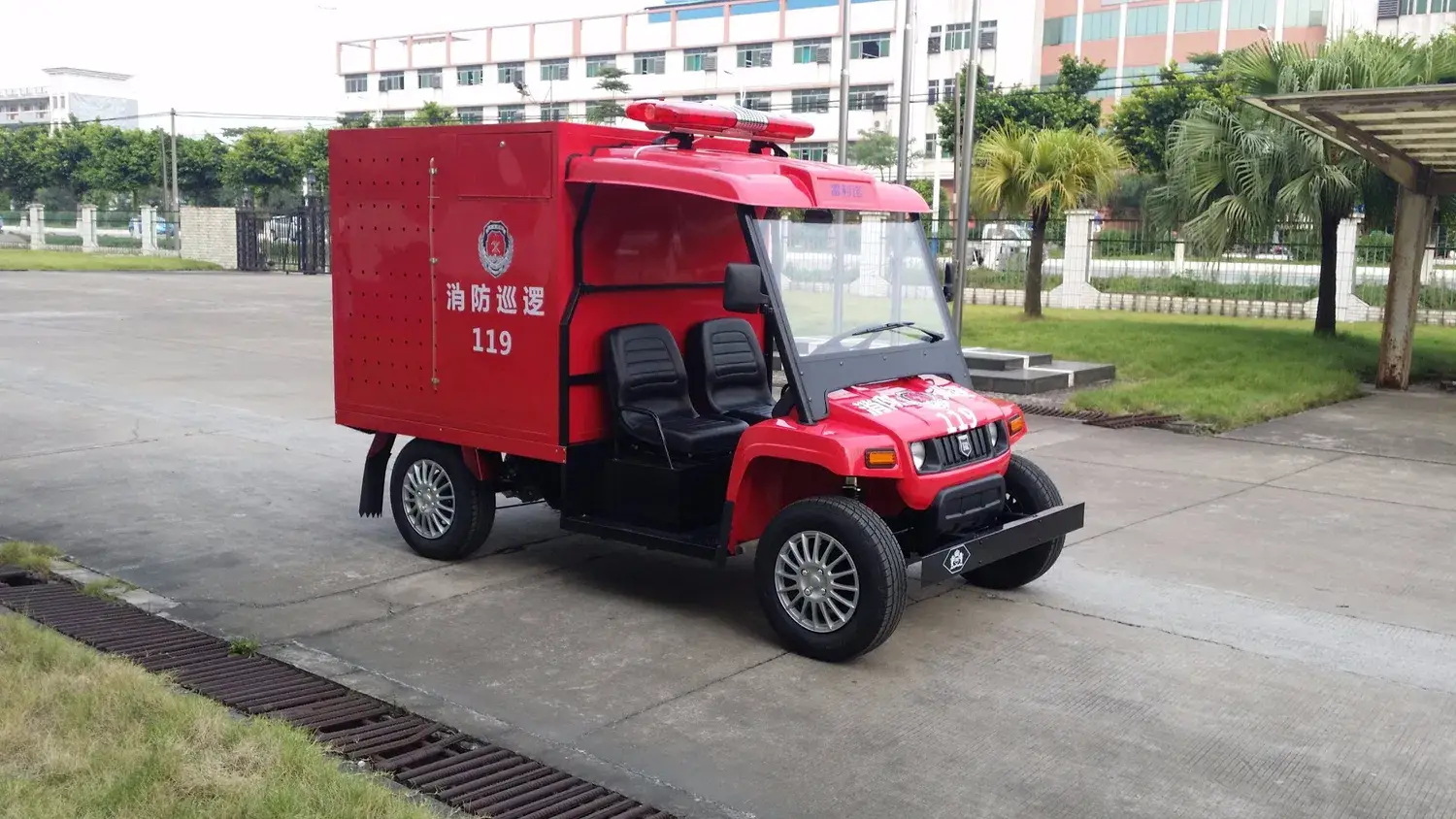 Xe chữa cháy quân đội Trung Quốc, phương tiện cứu hỏa tay trái hiệu quả