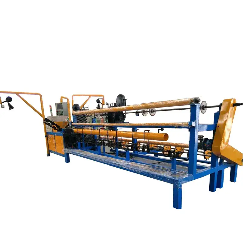 Máy tự động sản xuất hàng rào dây liên kết lưới kim cương - Giải pháp mới cho sản xuất hàng rào