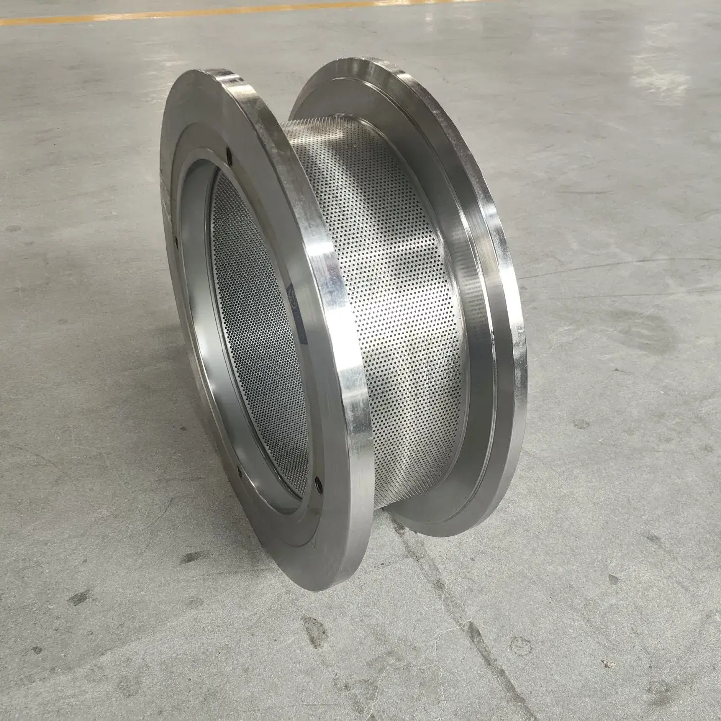 Bánh die hình vòng hiệu suất cao - Lựa chọn tối ưu cho hệ thống sản xuất viên cát vệ sinh cho mèo