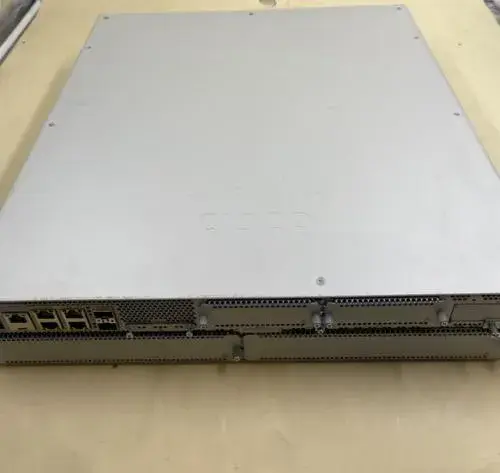 Bộ định tuyến gắn rack Cisco Catalyst 8300 C8300-2n2s-4t2X V01 Edge 1ru - sản phẩm mới