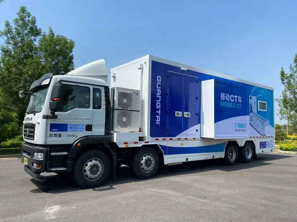 Xe chuyên dụng di động phục vụ kiểm tra sức khỏe tại cơ sở y tế