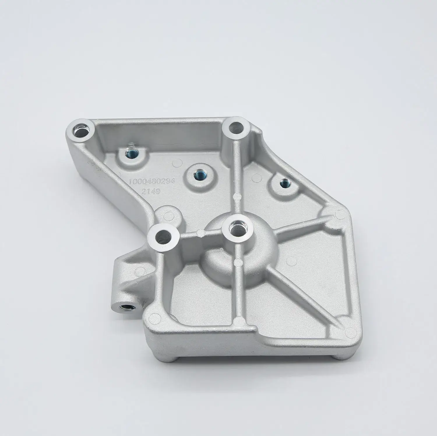 Chuyên đúc nhôm bằng kỹ thuật đúc áp lực thấp và gia công CNC hiện đại