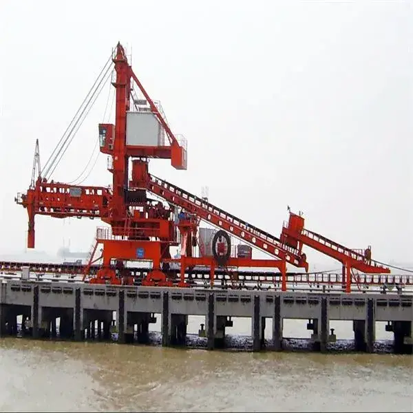 Băng tải liên tục xếp hàng tàu có công suất 3000 Tph loại nặng mới