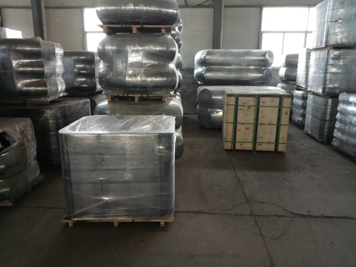 Phụ kiện ống thép hợp kim theo tiêu chuẩn ANSI B16.9 A234 Wp5