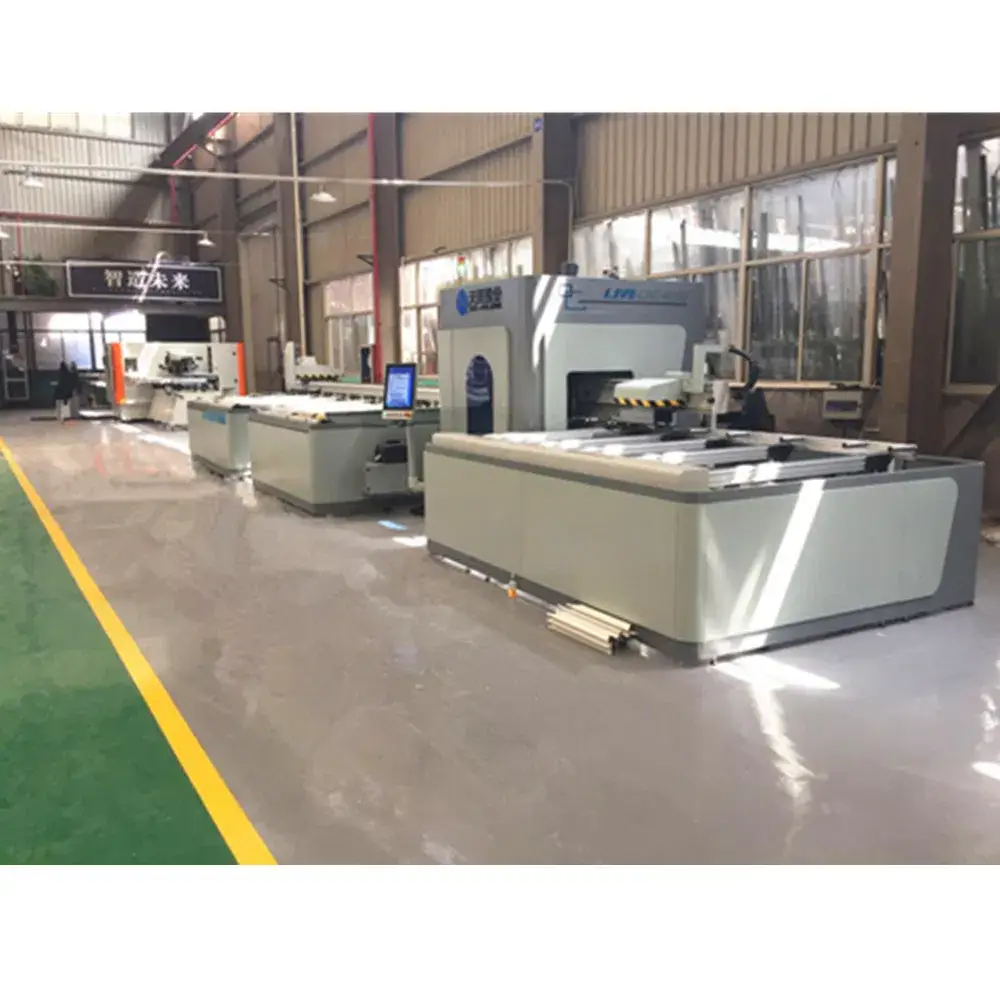 Máy cắt cửa sổ và cửa tự động Tianchen - Địa chỉ uy tín cho việc cắt nhôm