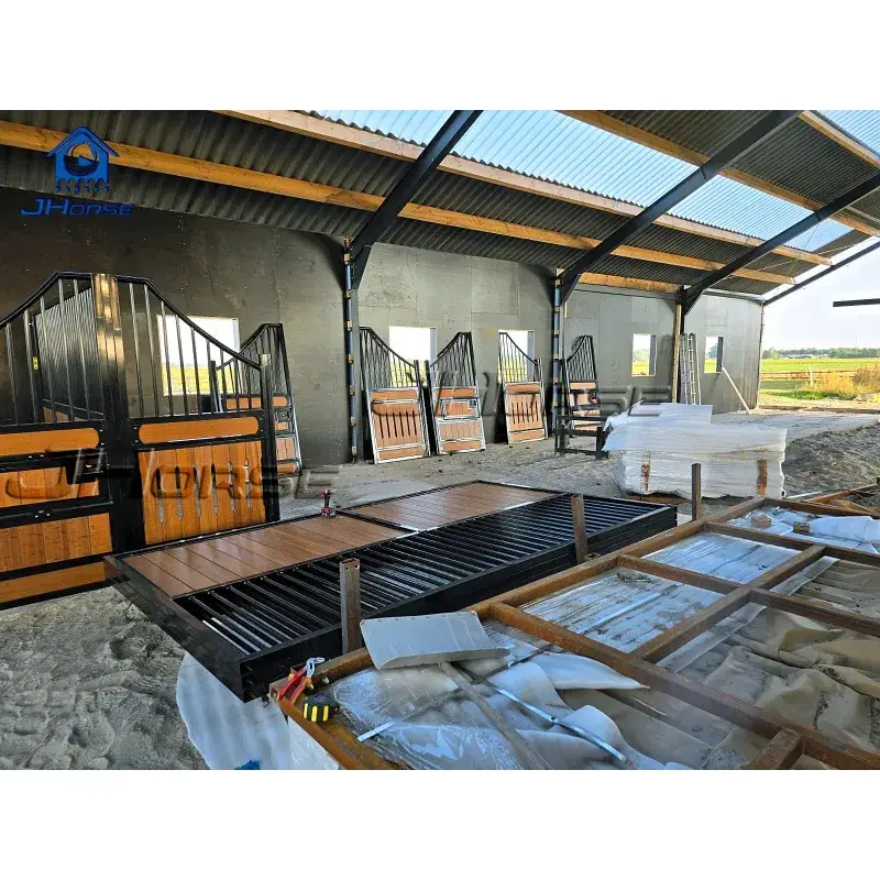 Bảng Tường Nội Thất thiết kế chuồng ngựa phổ biến, cửa kép gỗ Teak E-01