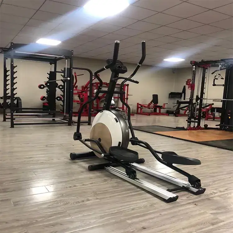 Máy kéo căng chéo tập thể dục mới dành cho Nhà huấn luyện: Thiết kế độc đáo và hiệu quả