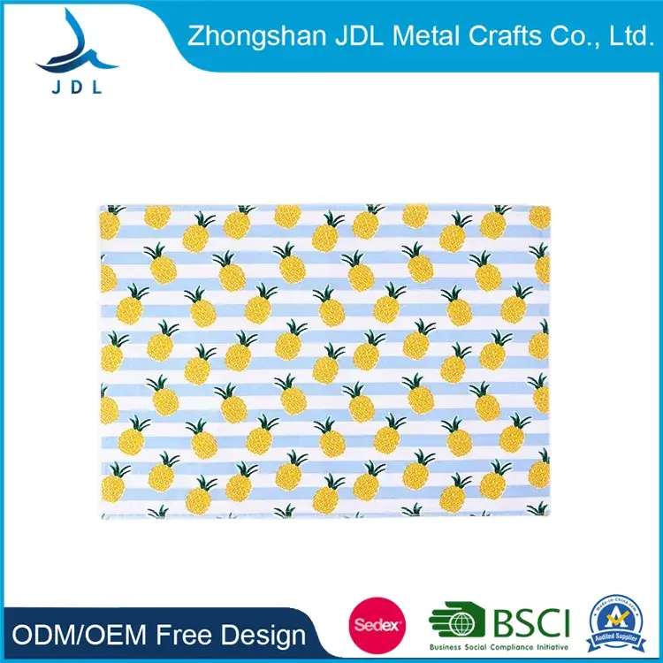 Khăn trải bàn tròn chất lượng cao phù hợp cho nhà hàng, khách sạn và gia đình với đệm sưởi và lót ly bằng vật liệu polyester