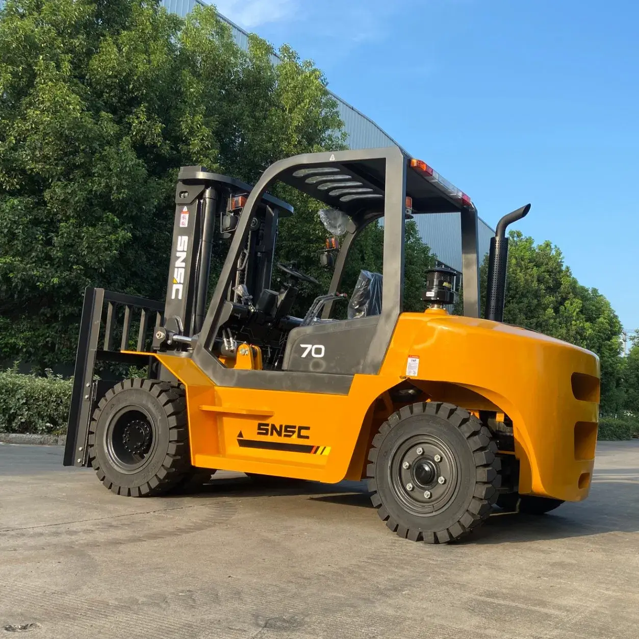 7ton Xe nâng diesel với ưu đãi cực hấp dẫn đến Gambia