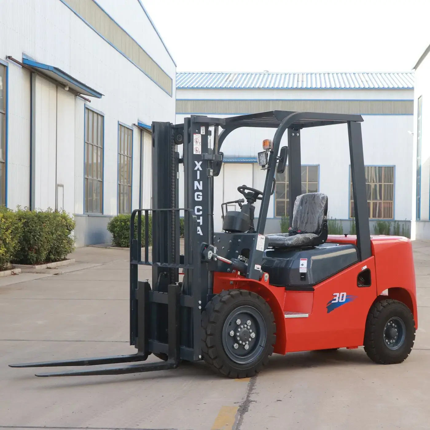 Xe nâng diesel CE ISO 2 tấn 3 tấn 4 tấn 5 tấn cần trục triplex, bộ dịch chuyển bên ngoài và động cơ Nhật Bản tin cậy - Giá tốt