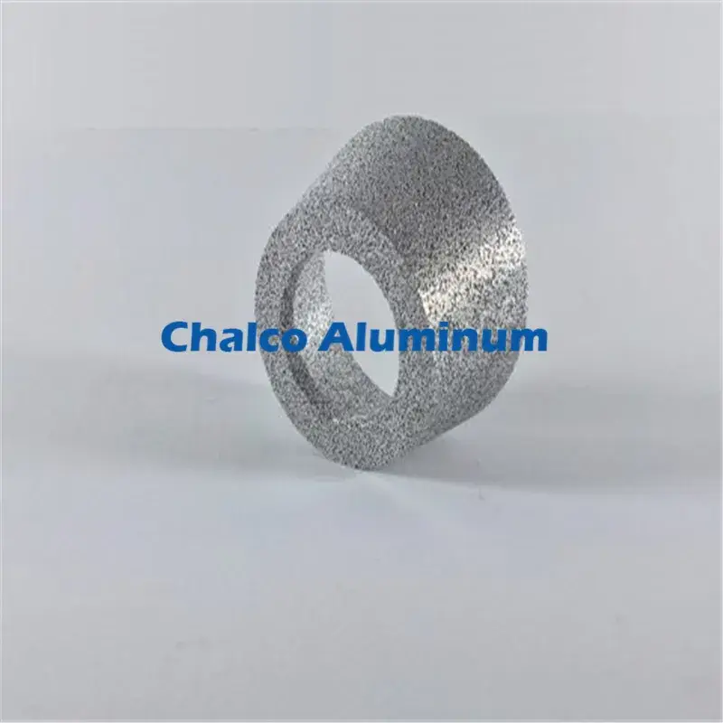 Tấm Foam Nhôm Composite: Sự Kết Hợp Tinh Tế của Đá Cẩm Thạch