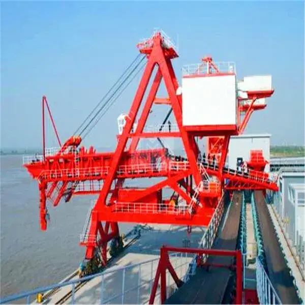 Băng tải liên tục xếp hàng tàu có công suất 3000 Tph loại nặng mới