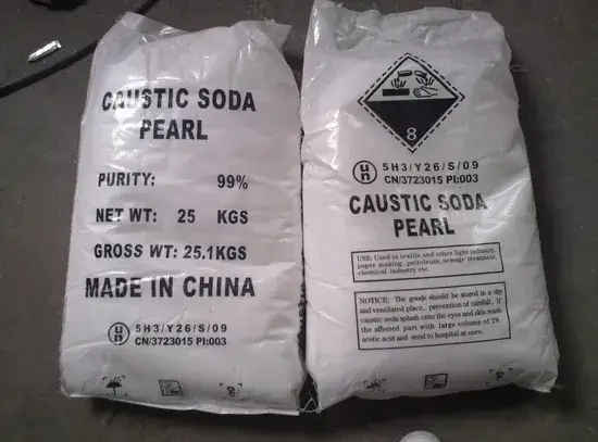 Hạt Ngọc Trai Natri Hydroxide Flakes: Nguyên Liệu Sản Xuất Giấy Chất Lượng Cao
