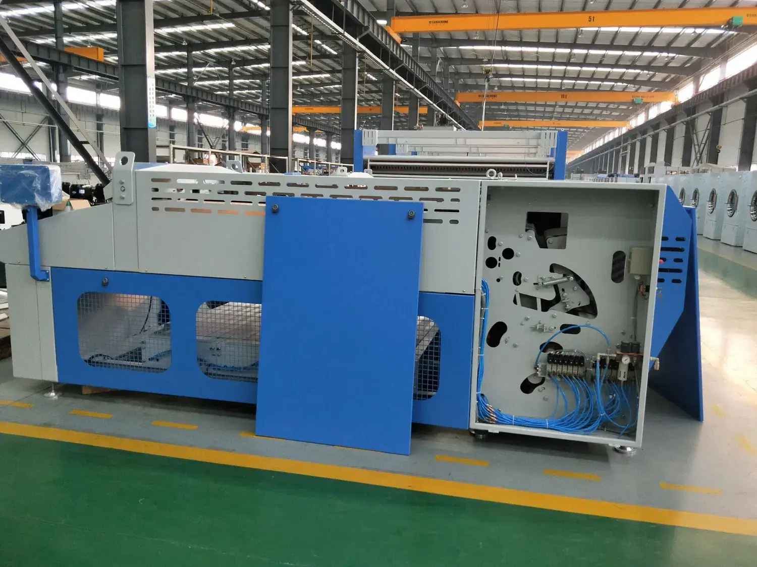 Thiết bị gập khăn tắm tự động ZD - Tiện lợi và hiệu quả