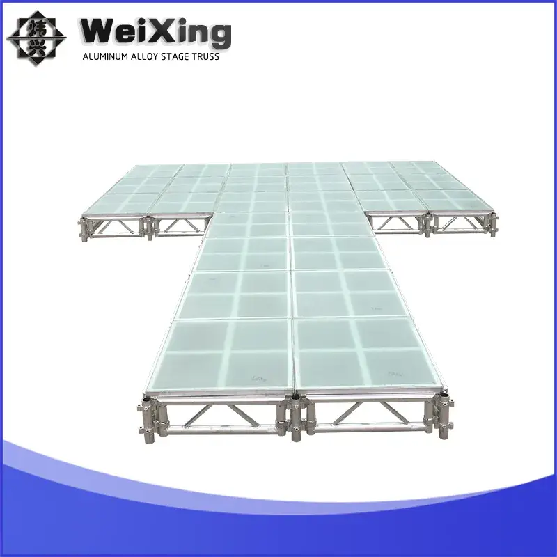 Sân khấu cưới cao cấp 40X20FT từ hợp kim nhôm với hệ thống ánh sáng tinh tế