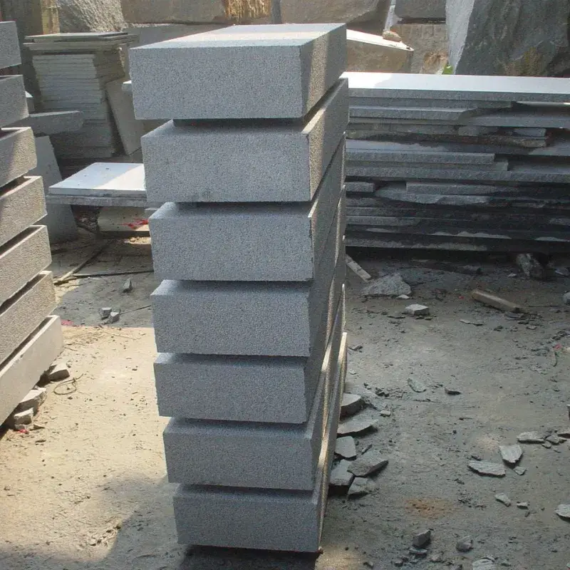 Đá granite tự nhiên màu xám, với công nghệ đánh lửa và đánh bóng, có thể tùy chỉnh