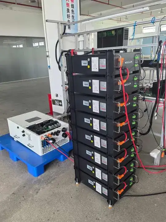Biến tần Hybrid Ba pha Deye: Tối ưu hóa hoạt động năng lượng mặt trời với hiệu suất cao