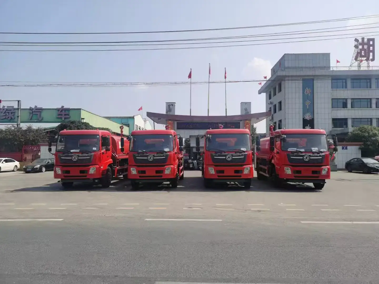 Xe cứu hỏa hạng nặng - Giải pháp hiệu quả cho nhiệm vụ cứu hỏa cháy