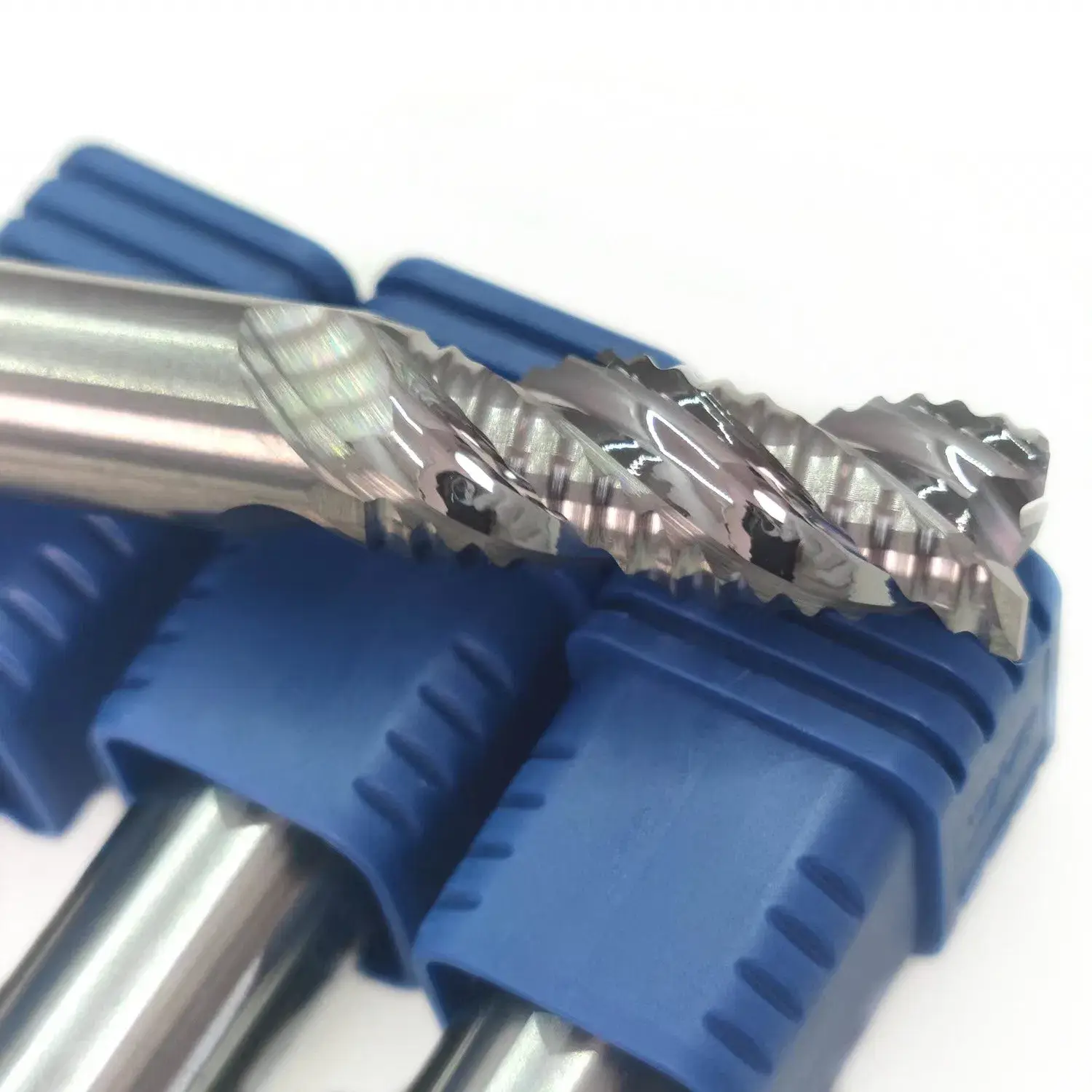 Dụng cụ mài Wyk Carbide: Lựa chọn hoàn hảo cho việc cắt thép và bộ phận thép không gỉ trên máy phay CNC và dao cắt CNC