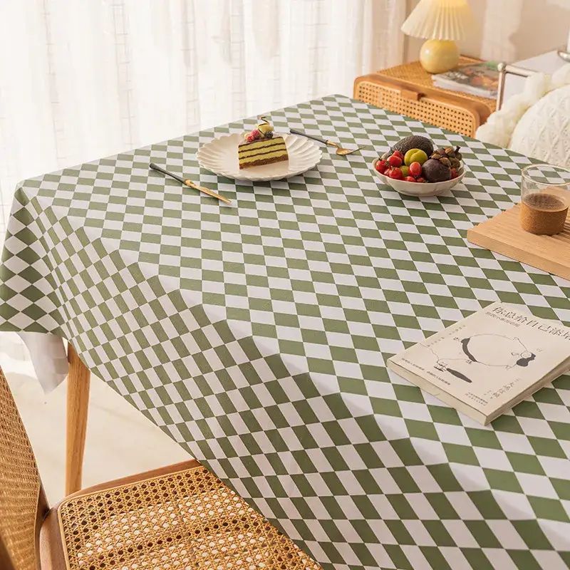 Vật liệu PVC Vinyl chịu nhiệt dành cho trải bàn ăn bếp