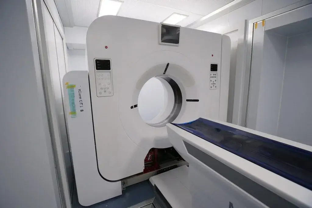 Xe chuyên dụng di động phục vụ kiểm tra sức khỏe tại cơ sở y tế