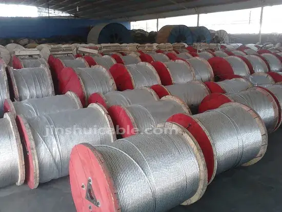 Dây dẫn nhôm ACSR và AAC dùng trong hệ thống truyền tải điện cho các nhà máy sản xuất điện