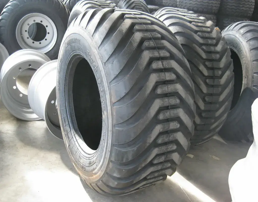 Lốp xe chất lượng cao phù hợp cho thiết bị nông nghiệp và xe chở hàng, cung cấp cho máy ép và máy rải