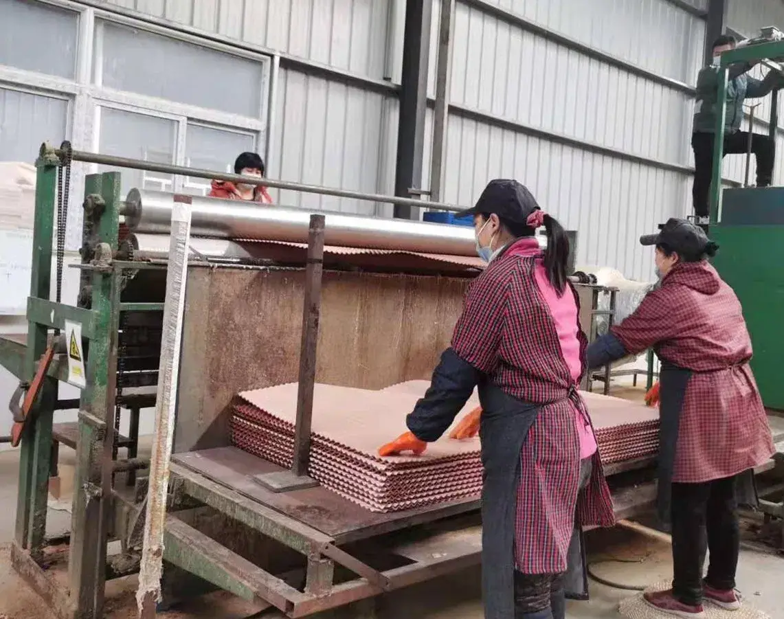 Bộ đệm làm mát bay hơi cho trang trại gia cầm: Giải pháp hiệu quả cho việc làm mát không khí