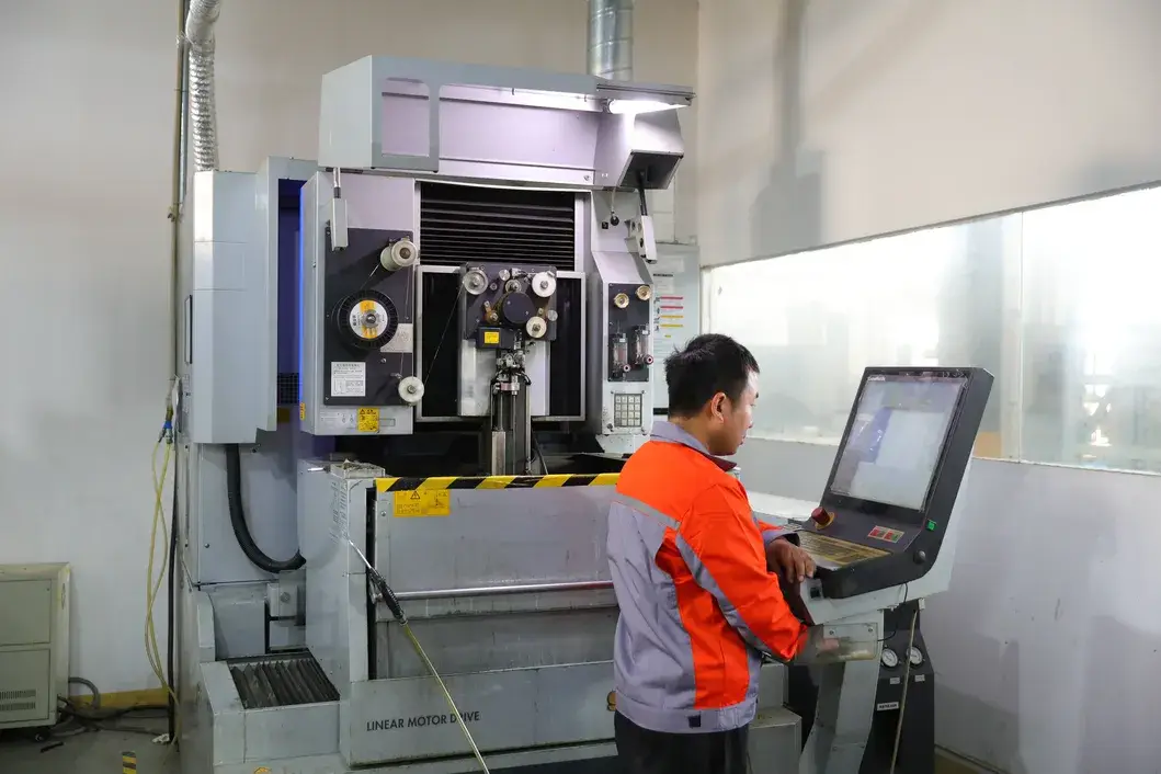 Aitemoss: Mô Hình Thép Không Gỉ Cơ Khí CNC Chất Lượng Cao hình ảnh 21-description