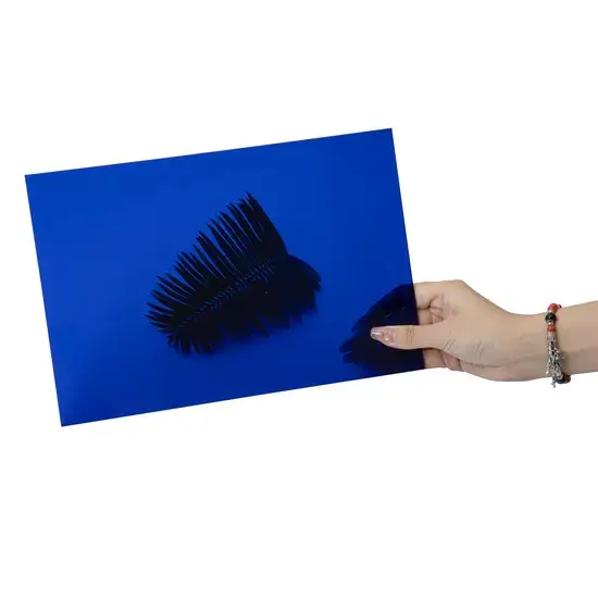 Tấm Polycarbonate Rắn 2mm - 10mm: Hiệu suất ổn định qua mọi mùa hình ảnh 1-description