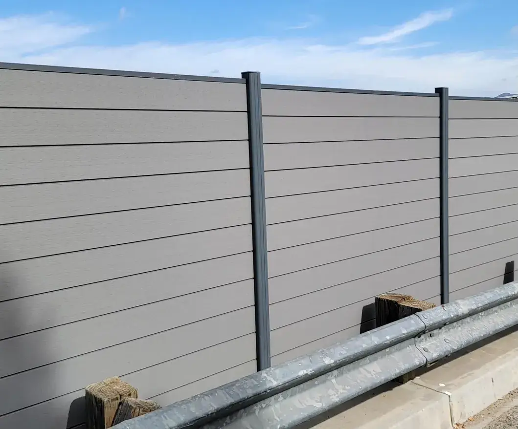Bảng hàng rào nhựa composite với khung nhôm, sản phẩm bảo vệ sự riêng tư WPC từ Trung Quốc hình ảnh 23-description