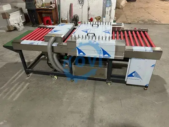 Máy rửa kính tự động ngang: Giải pháp chuyên nghiệp cho việc làm sạch và làm khô kính phẳng