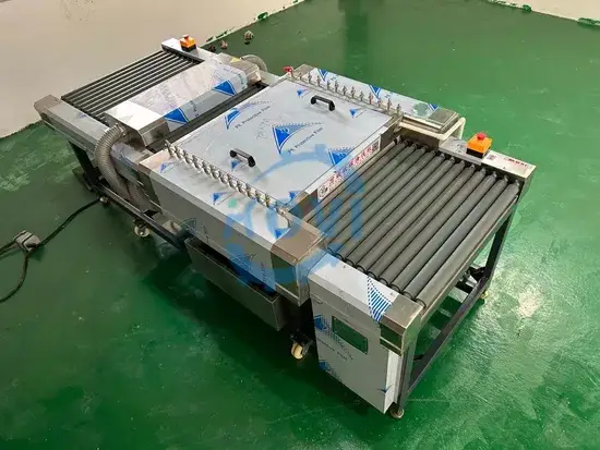 Máy rửa kính tự động ngang: Giải pháp chuyên nghiệp cho việc làm sạch và làm khô kính phẳng