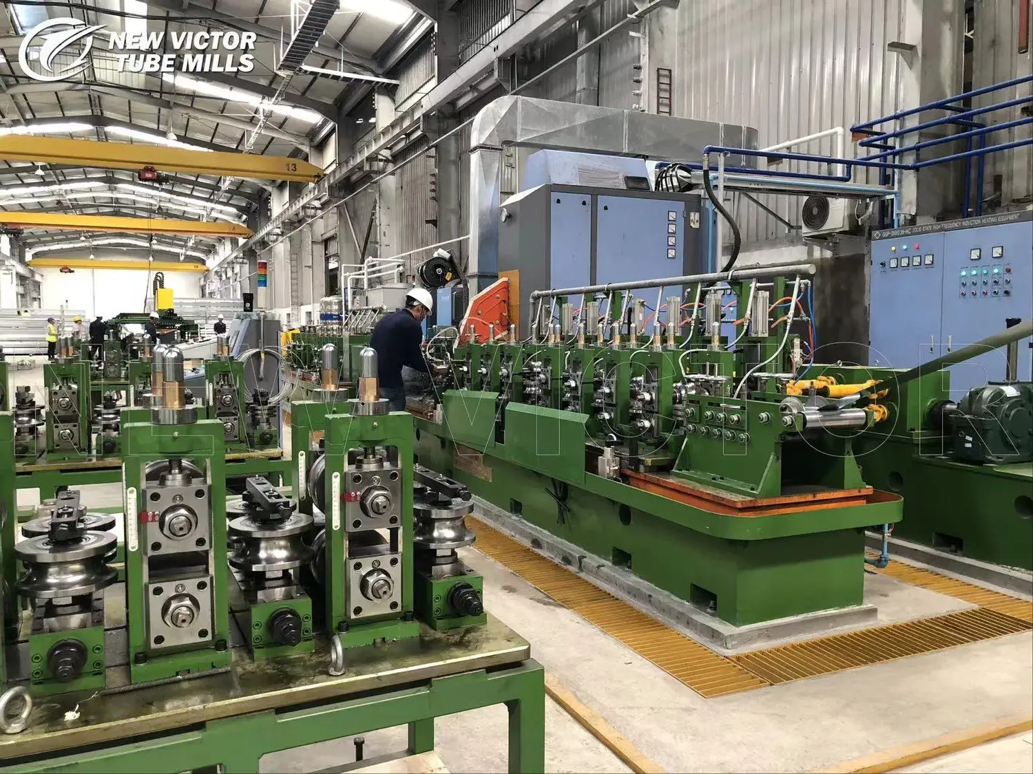 Đơn vị cung cấp thiết bị sản xuất ống cho ngành công nghiệp ô tô
