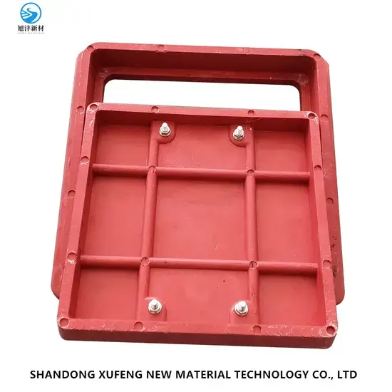 Sản phẩm Nắp hố ga vuông cách nhiệt FRP En124 A15 250*250 - Được ưa chuộng nhất