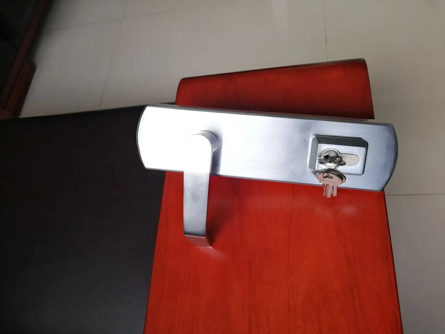 Bộ cắt khẩn cấp có kích thước lớn dành cho thiết bị đặc chủng