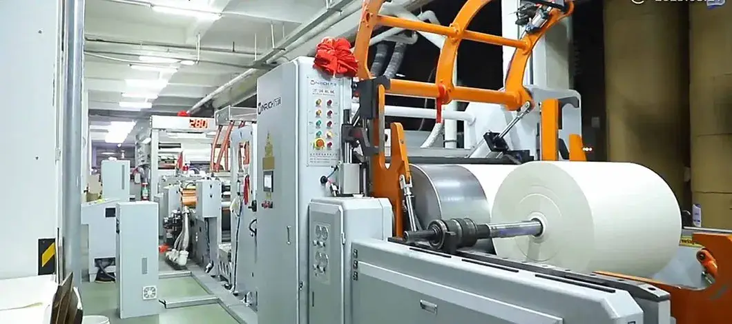 Cốc kem giấy thân thiện môi trường với nắp và thìa đi kèm hình ảnh 25-description