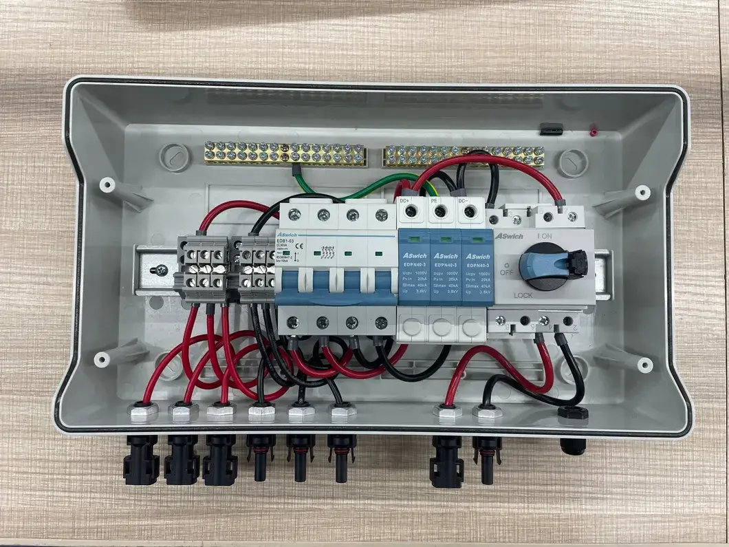 Thiết bị chống sét CE TUV DC lớp I+II Type1+2 600/1000/1200/1500V cho hệ thống 2/3 pha hình ảnh 14-description
