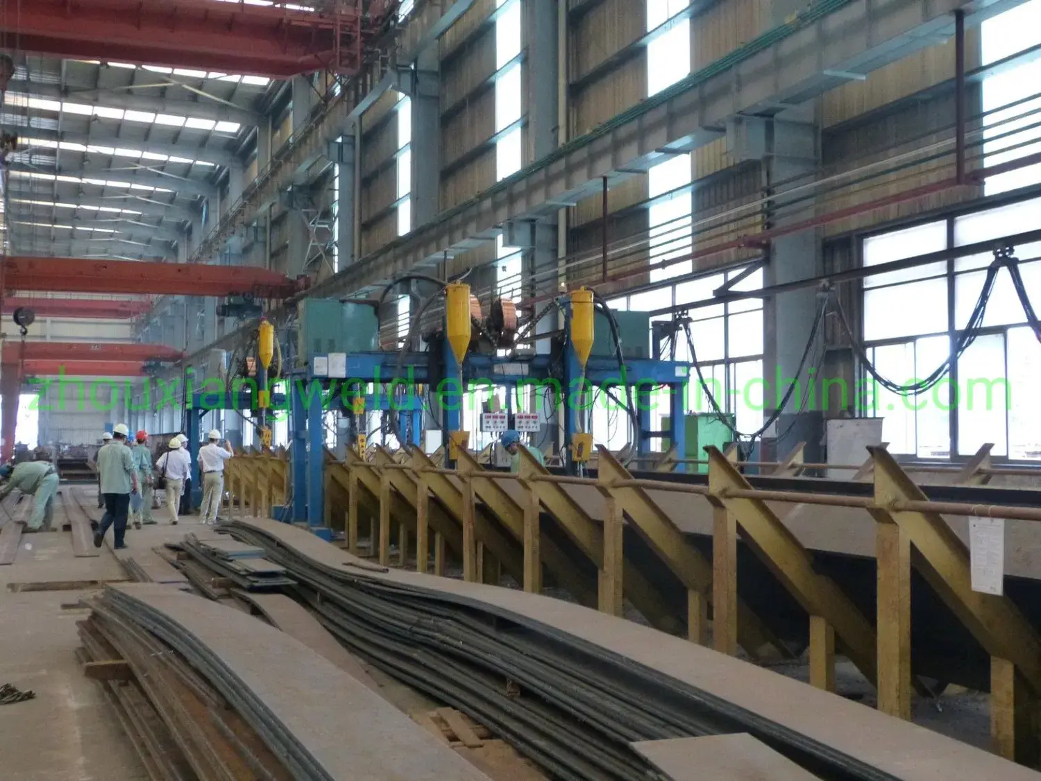 Thiết bị CNC cắt tấm thép kim loại tự động bằng công nghệ laser plasma và lửa